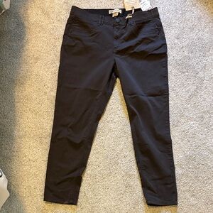 Democracy Women's Black Ankle Jeans